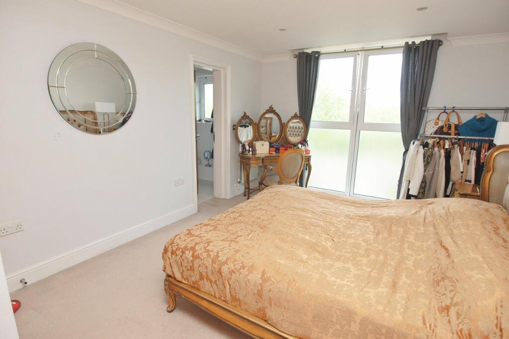 Additional image 8 of Creswell Drive, Langley Waterside, BR3