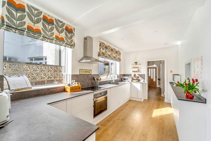 Additional image 5 of Ellesmere Road, Uphill - SOUGHT AFTER LOCATION