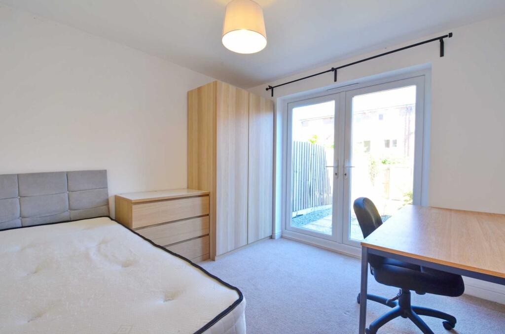 Additional image 5 of Hatton Road, Cheswick Village