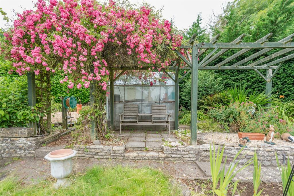 Additional image 8 of Wheathill Close, Keynsham, Bristol