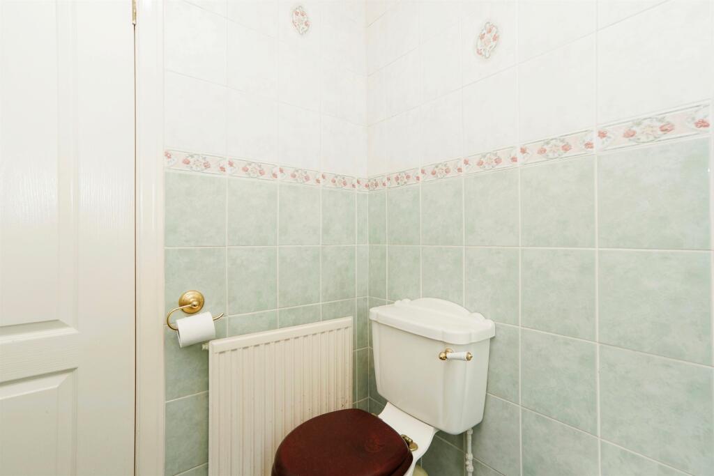 Additional image 11 of Bradford Road, Cottingley Bridge, Bingley