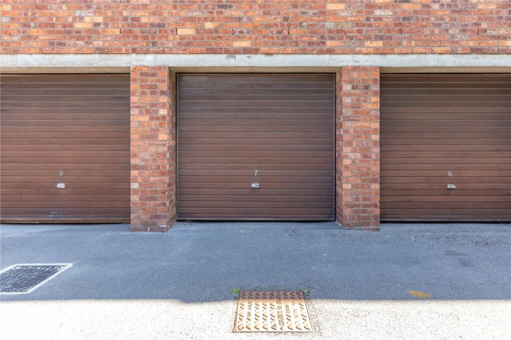 Additional image 18 of Westbury Hill, Bristol, BS9