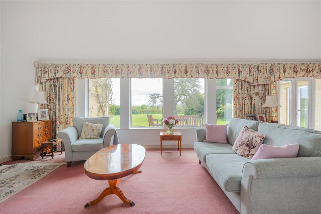 Additional image 6 of Six bedroom detached property - Chew Stoke, Breach Hill Lane,