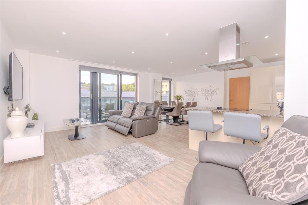 Additional image 3 of Millennium Promenade, Bristol