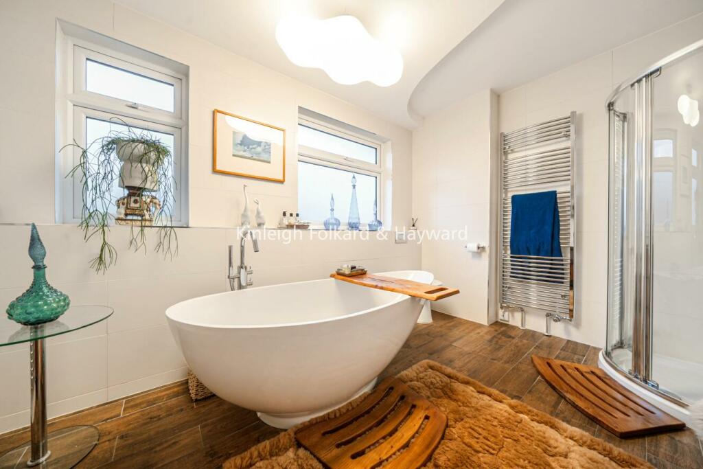 Additional image 5 of Quernmore Road, Bromley
