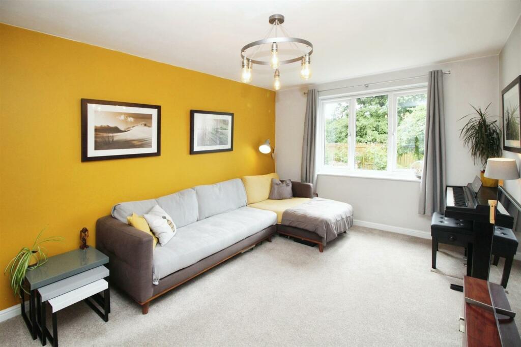 Additional image 6 of Oswin Gardens, Bradford, BD2 1DN