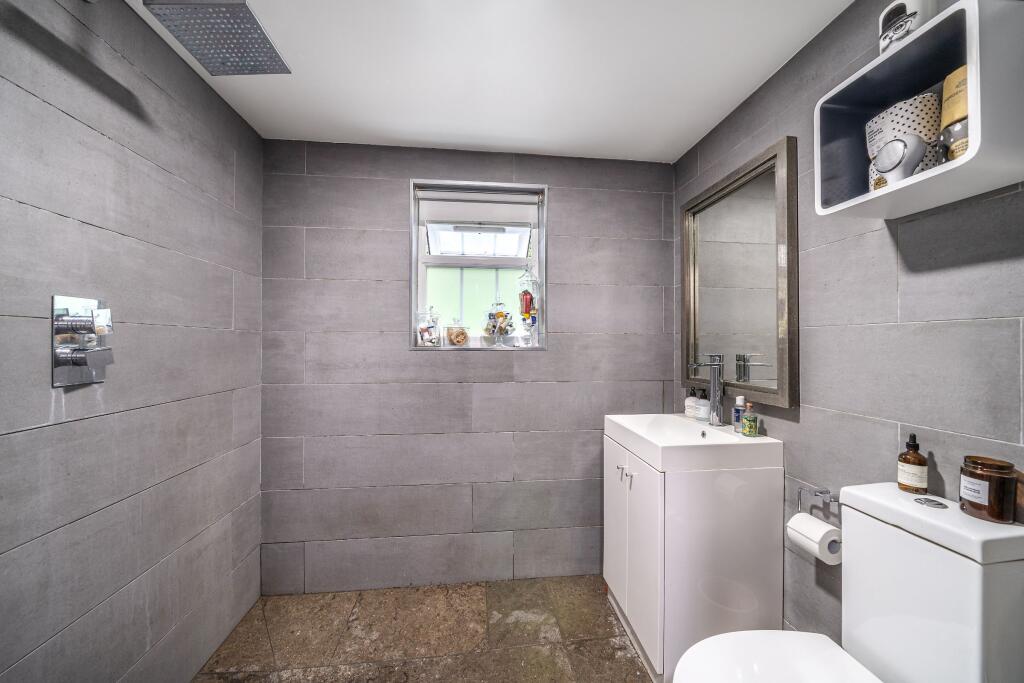 Additional image 11 of Keston