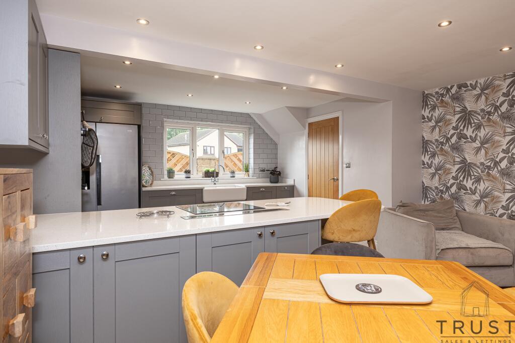 Additional image 12 of Manor Park Gardens, Gomersal BD19 4BA