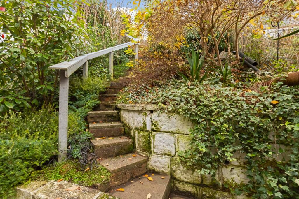 Additional image 26 of Dacre Gardens, Upper Beeding, Steyning