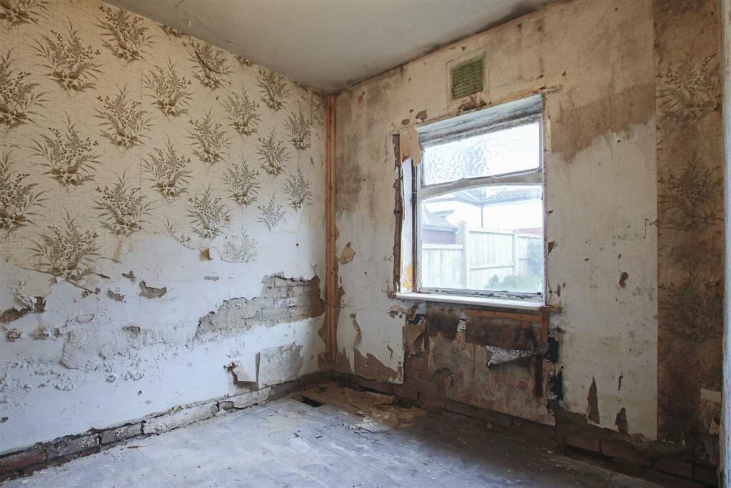 Additional image 10 of Holden Road, Brierfield