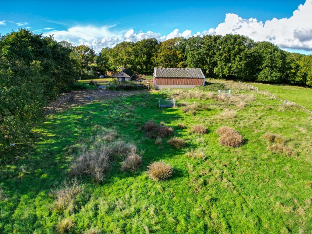 Additional image 6 of Tom Thumb Barn, Lewes Road, Laughton