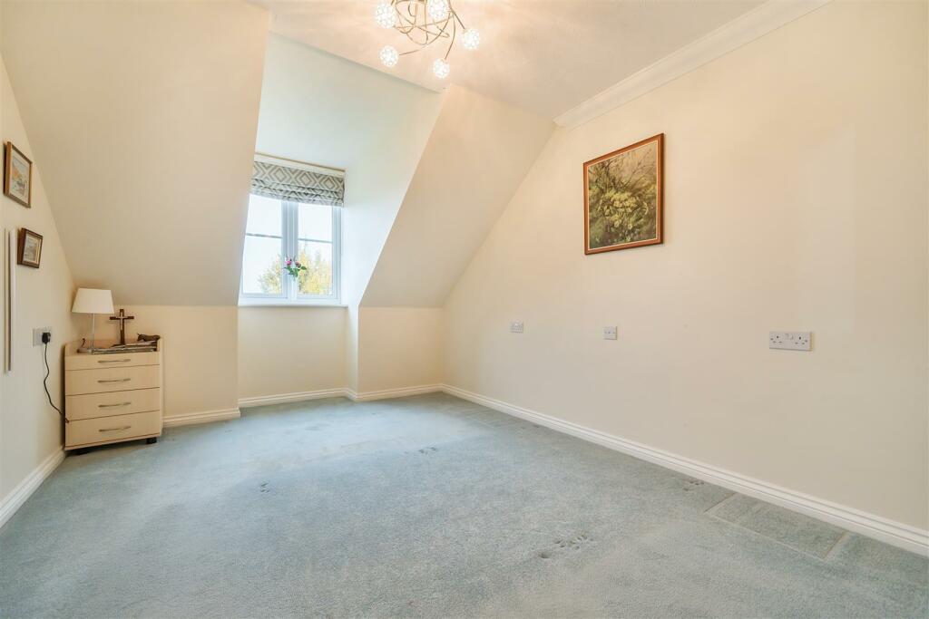 Additional image 7 of Grace Lodge, Thornbury, Bristol