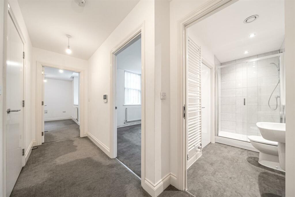 Additional image 4 of Captains Gardens, Fishponds