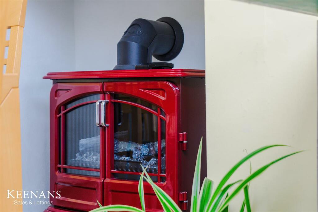 Additional image 29 of Kings Causeway, Brierfield, Nelson