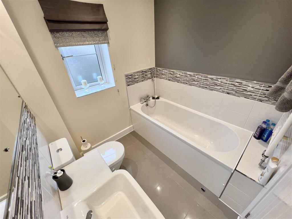 Additional image 17 of Wilson Gardens, West Wick - SOUTH/WEST GARDEN