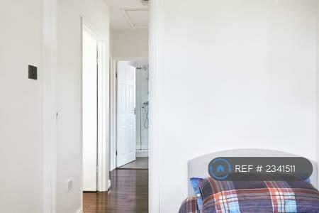 Additional image 20 of Austin Avenue, Bromley, BR2