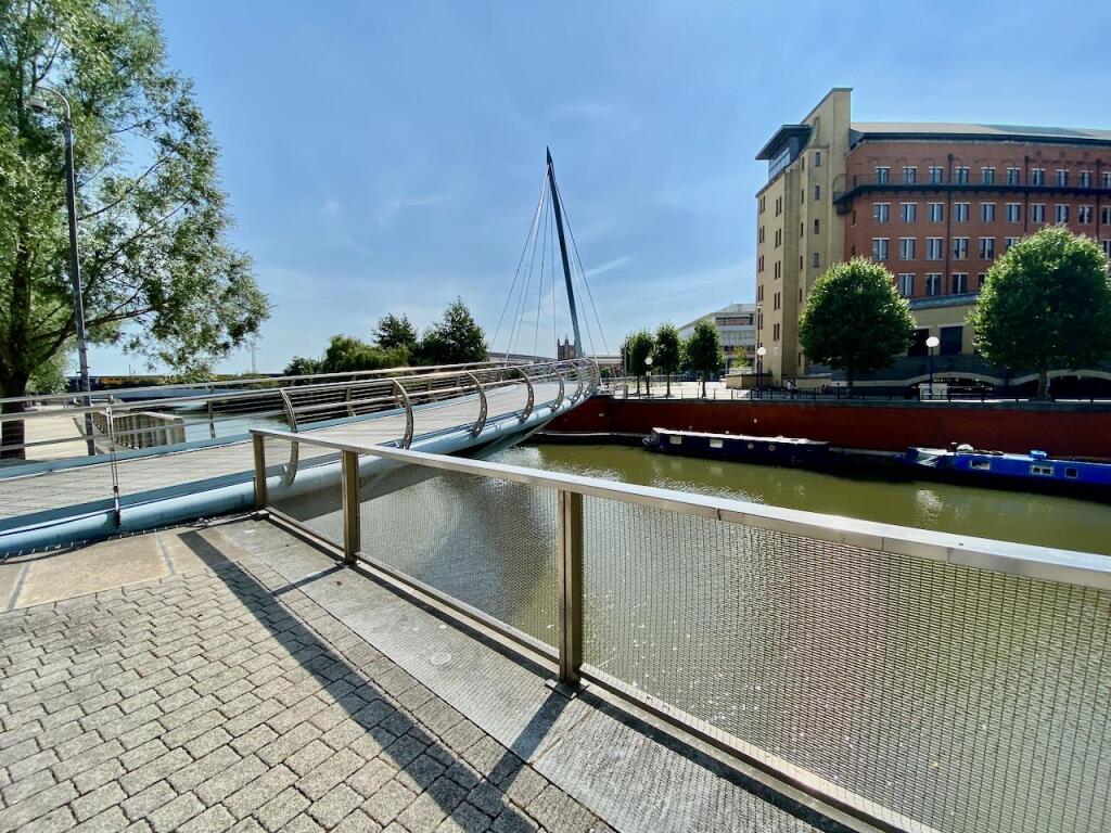 Additional image 18 of The Eye, Glass Wharf, Bristol