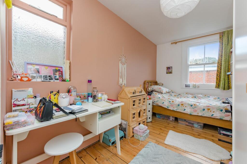 Additional image 11 of The Course, Lewes, BN7