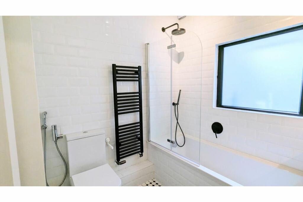 Additional image 9 of Kendall Road, Beckenham, BR3