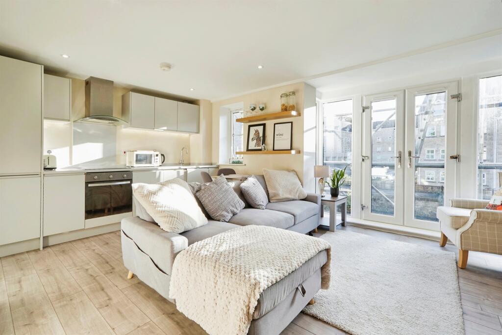 Additional image 6 of Harrogate Road, Bradford