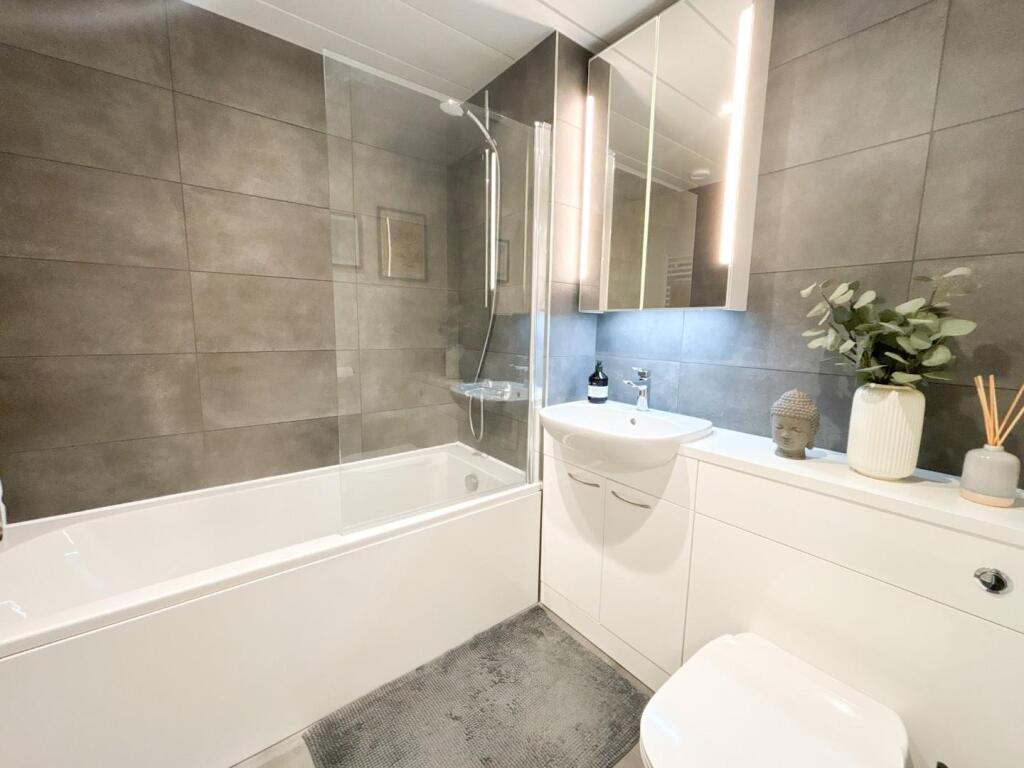 Additional image 15 of Hazel Road