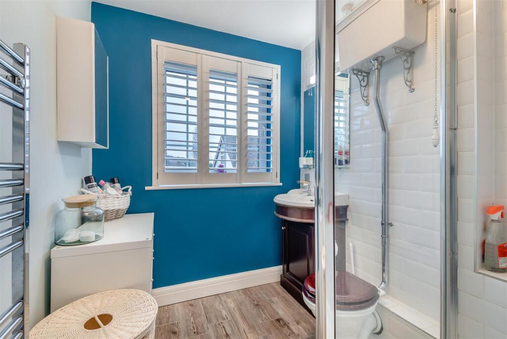 Additional image 25 of Spacious 1930s home in Tickenham with views