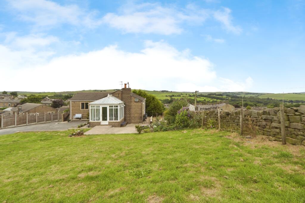 Additional image 18 of Manor Park, Keighley, BD22