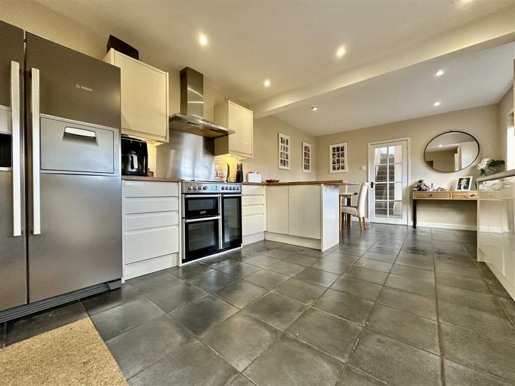 Additional image 10 of West Street, Banwell