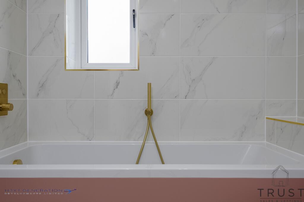 Additional image 34 of Hillside View, Drighlington