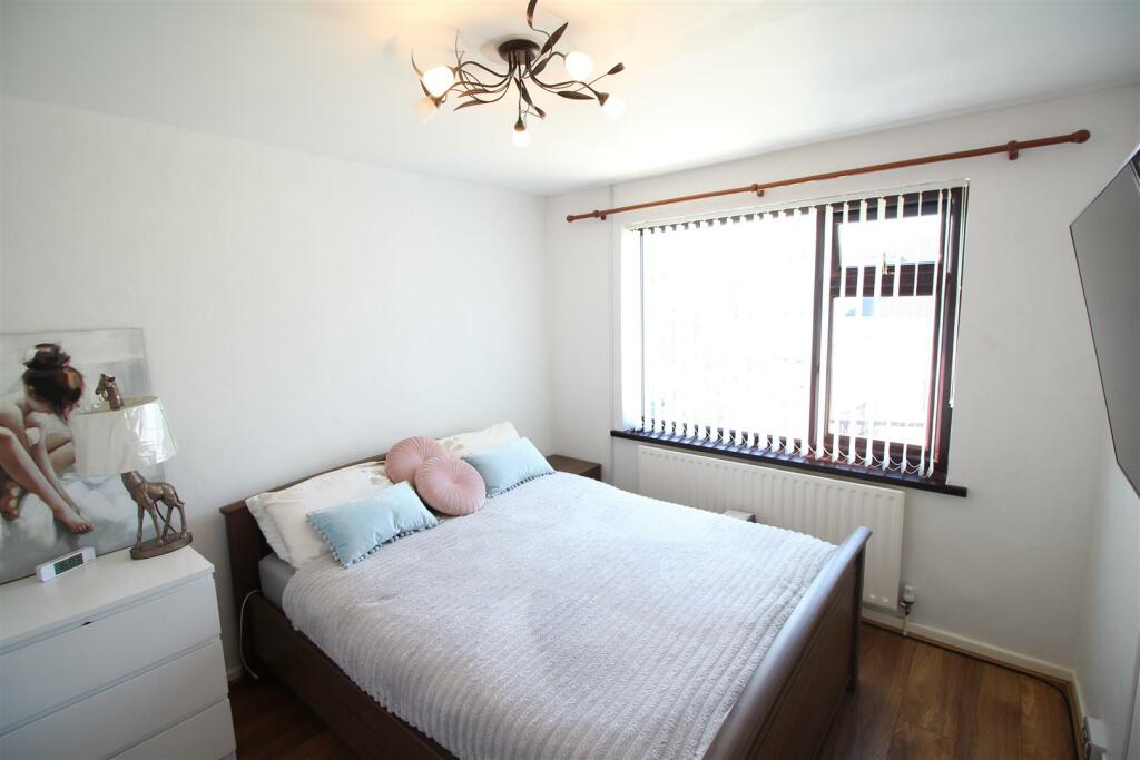 Additional image 21 of Park House Crescent, Low Moor, Bradford