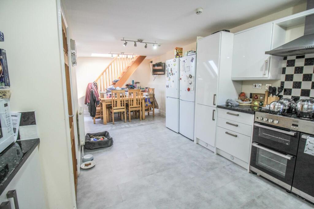 Additional image 6 of Bayview Court, Atlantic Road South