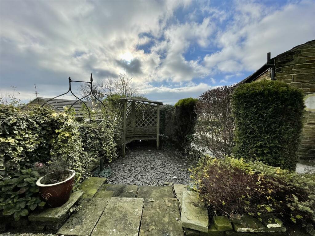 Additional image 16 of West Lane, Thornton, Bradford