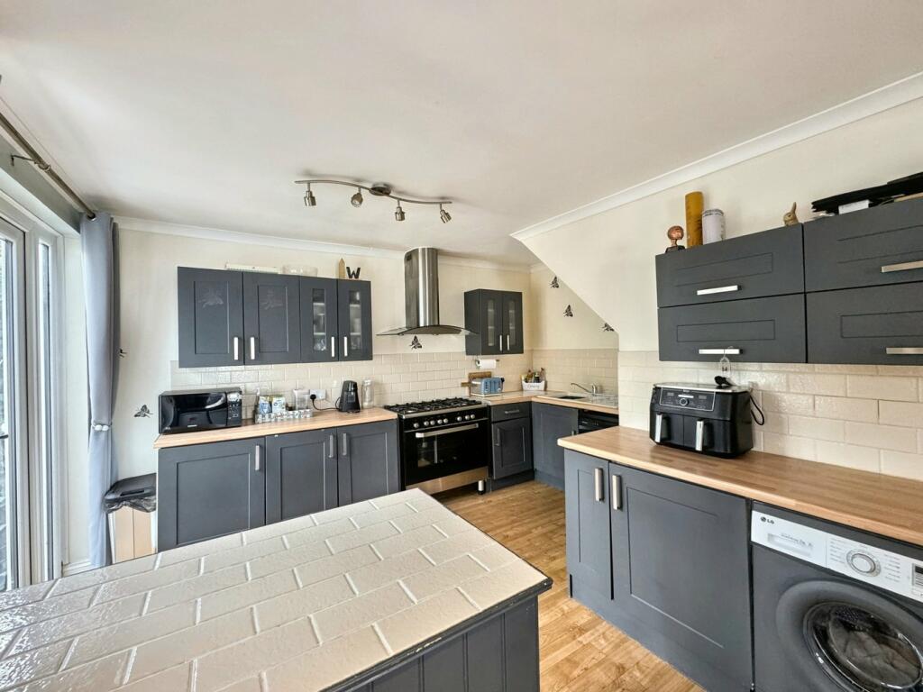 Additional image 10 of Crest View Drive, Petts Wood, Orpington, BR5