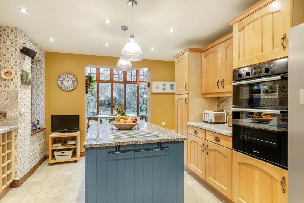 Additional image 13 of Station Road, Bristol, BS48