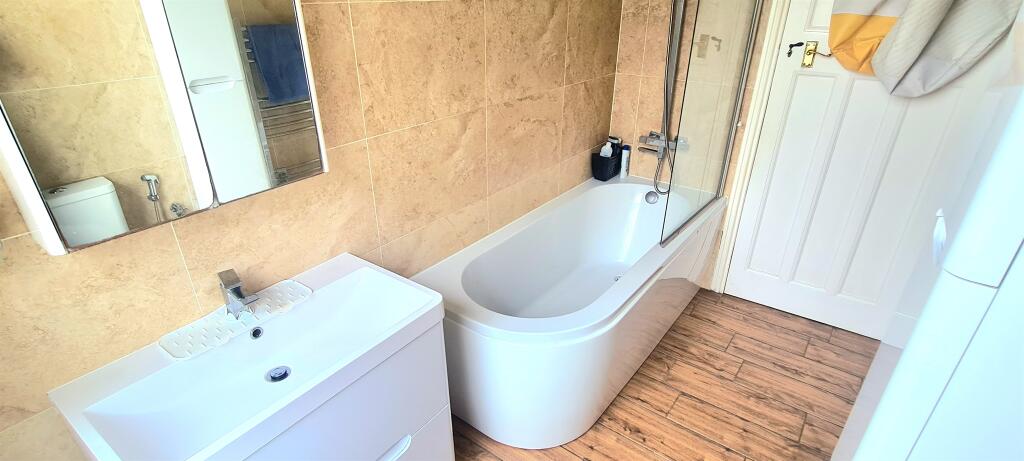 Additional image 10 of Wagon Lane, Bingley