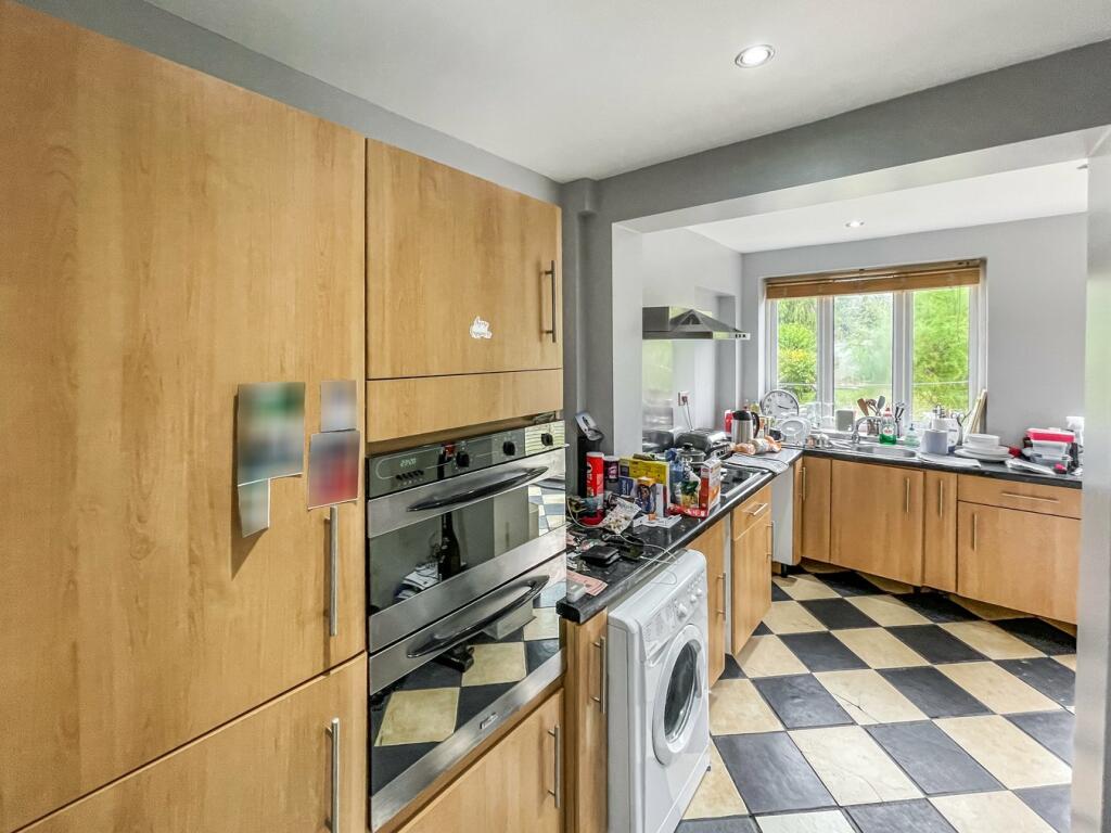 Additional image 5 of Queensway, Petts Wood, Orpington, BR5