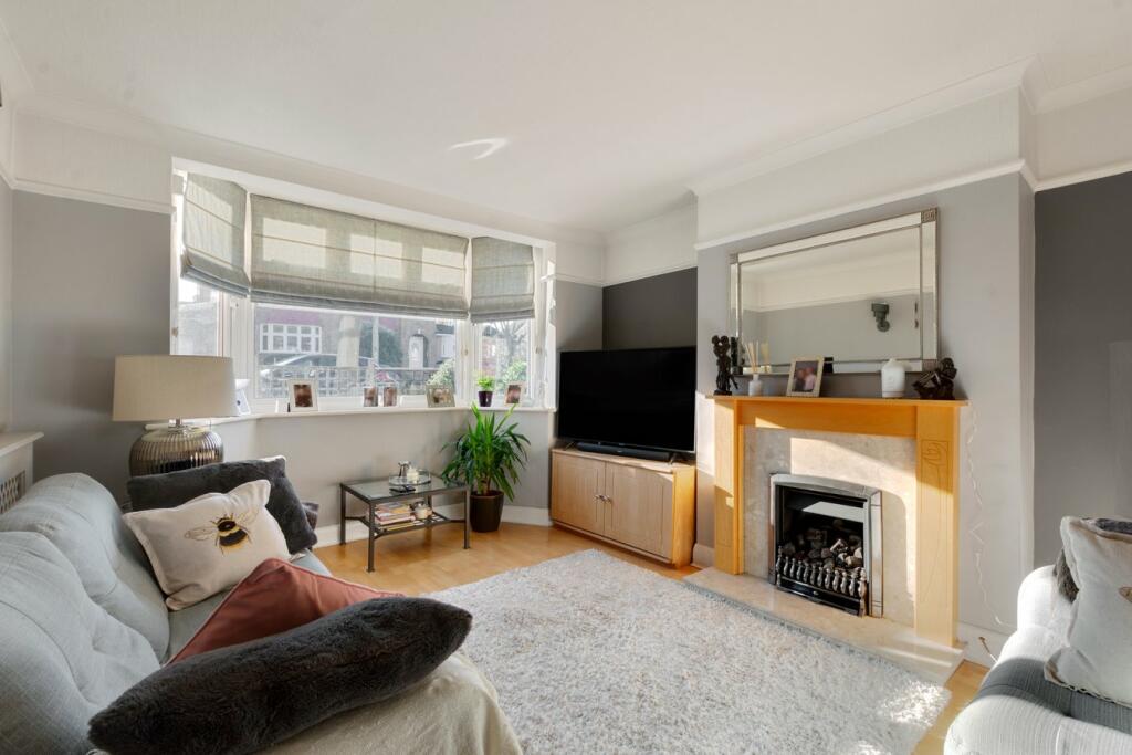 Additional image 18 of Chatham Avenue, Bromley, BR2