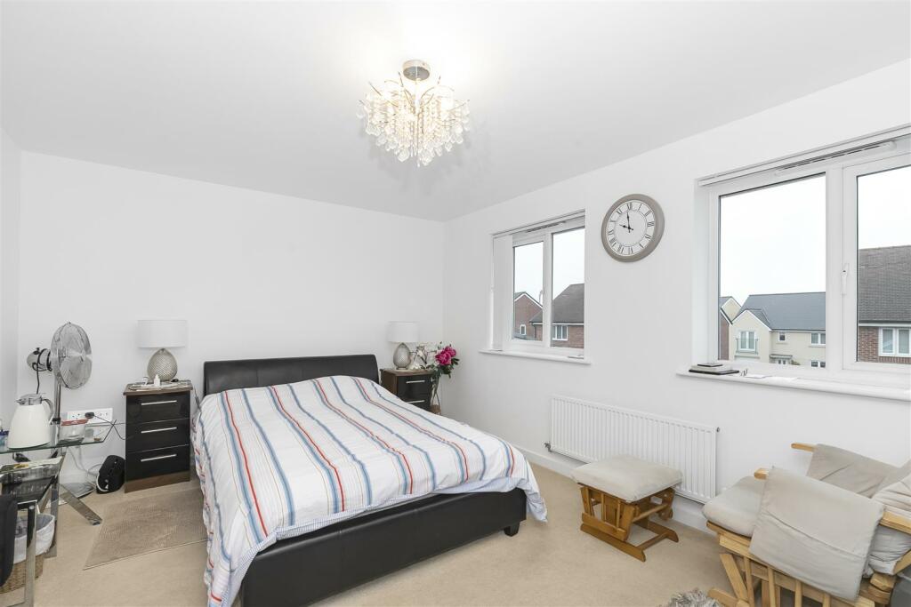 Additional image 8 of Henry Shute Road, Bristol