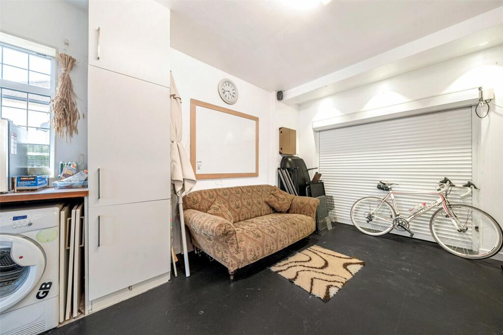 Additional image 28 of Broke Farm Drive, Orpington