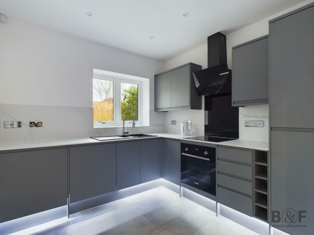 Additional image 15 of Oaklands Close, Mangotsfield