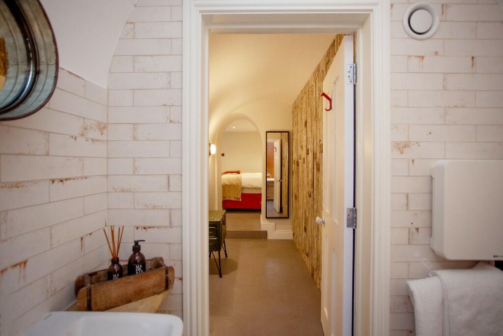 Additional image 16 of Royal York Crescent, Bristol, BS8