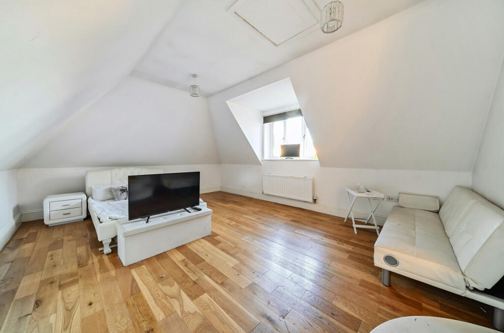 Additional image 17 of Taryn Grove, Bromley, Kent, BR1