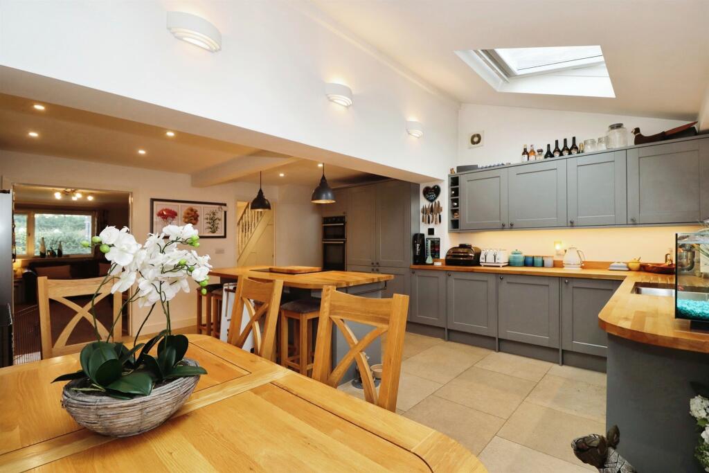 Additional image 5 of Lyndale Road, Yate, Bristol