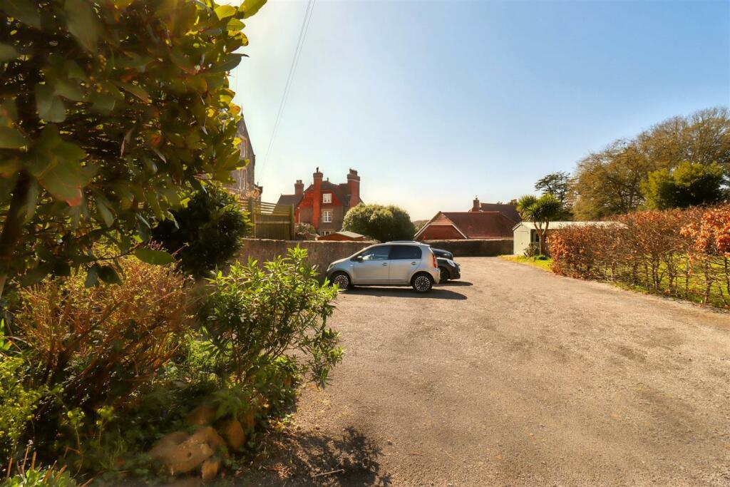 Additional image 13 of A short distance from Clevedon Seafront