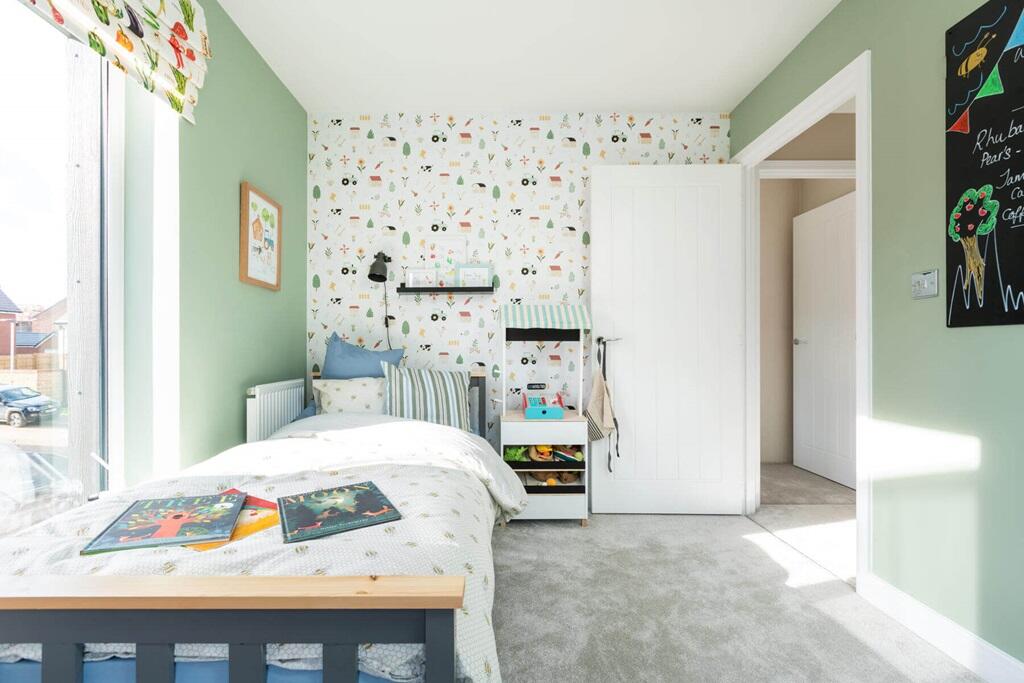 Additional image 10 of St. Marys Grove,
Nailsea,
BS48 4NJ