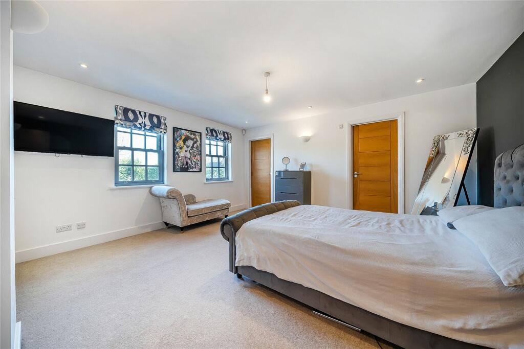 Additional image 38 of Birch Mead, Farnborough Park
