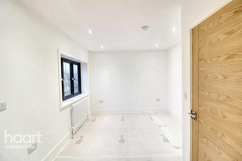 Additional image 14 of Sevenoaks Way, Orpington