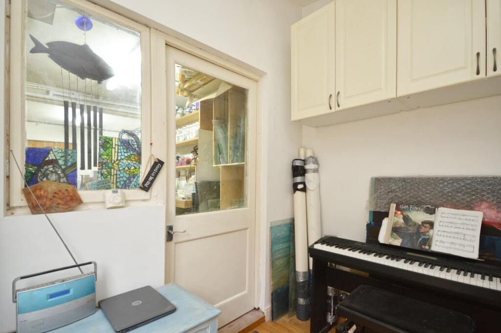 Additional image 9 of Albert Road, Keynsham, Bristol