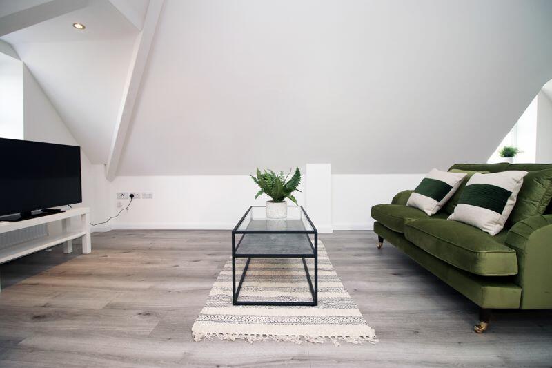 Additional image 15 of 28 Mayville