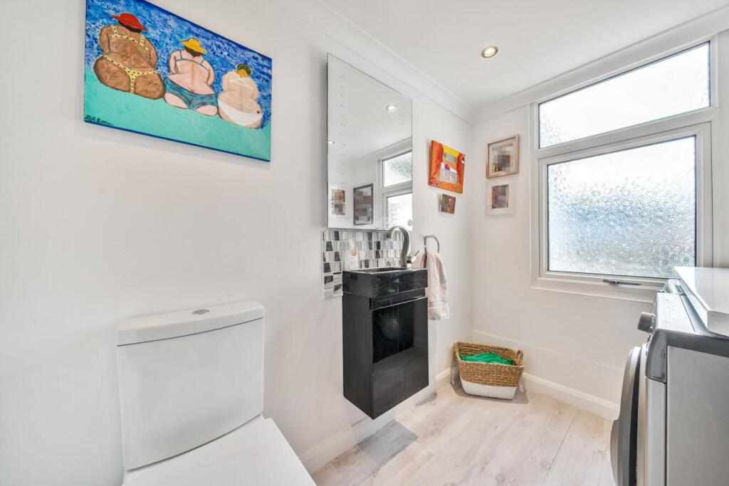 Additional image 16 of Gates Green Road, West Wickham